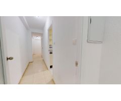 MAGNIFICA VIVIENDA SITUADA EN PLENO CENTRO DE CORDOBA, CON 5 DORMITORIOS, 2 BAÑOS y TERRAZA.