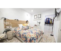 PISO REFORMADO EN PLENO CENTRO