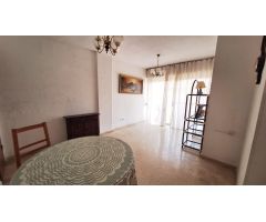 ¡¡ VIVIENDA EN LA FUENSANTA, CON TERRAZA!!