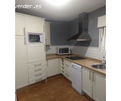 Piso exterior junto a Cruz Conde