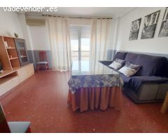 ¡AMPLIO Y LUMINOSO PISO EN MIRALBAIDA!