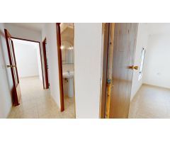 MAGINIFICA VIVIENDA SITUADA EN CTRA. TRASIERRA, DE 3 DORMITOIROS, 1 BAÑO, SALÓN CON TERRRAZA.