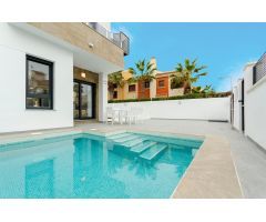 FANTASTICA VILLA DE OBRA NUEVA EN TORREVIEJA, COSTA BLANCA SUR