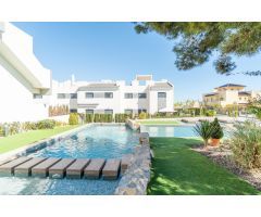 Exclusivos bungalows de obra nueva en Torrevieja-Los Balcones
