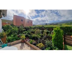 Casa muy amplia con finca, terrazas varias, garaje varios vehículos, preciosas vistas