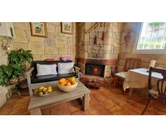Casa muy amplia con finca, terrazas varias, garaje varios vehículos, preciosas vistas