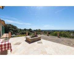 ESPECTACULAR CHALET EN BINISSALEM CON VISTAS PANORAMICAS