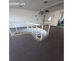 Venta de Local, Restaurante y pistas de Pádel en venta (La Dársena )