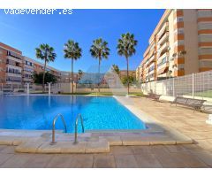 Gran oportunidad! Piso en urbanización con piscina
