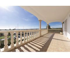 Finca en venta en Estepona | CABANILLAS PROPIEDADES