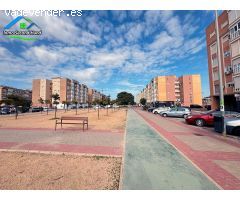 ¡Gran oportunidad de alquiler! Local comercial en zona muy transitada de Nueva Cartagena (Murcia)