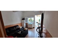 ESTUDIO, CON DORMITORIO, PISCINA Y PARKING COMUNITARIO