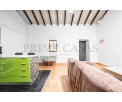 Chalet pareado en San Mateo con 2 dormitorios, 1 baño y jardín