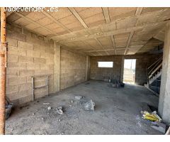 CASA UNIFAMILIAR EN CONSTRUCCIÓN EL TABLERO