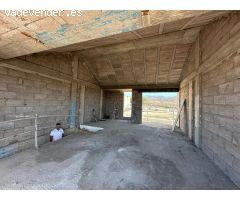 CASA UNIFAMILIAR EN CONSTRUCCIÓN EL TABLERO