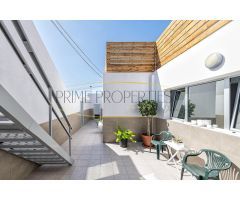 Chalet en la Garita con terraza grande