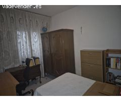Magnifica vivienda en Zona Judería para poner a su gusto. Cochera opcional !!!