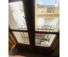 ???? Espacioso Piso Reformado en Pleno Centro con 3 Habitaciones y Encanto Propio!