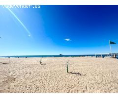 Estudio en primera línea de la playa de Levante