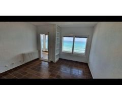 Se alquila piso SIN AMUEBLAR con vistas al mar en Altea