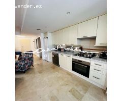 EN VENTA LUMINOSO PISO EN EL ALBIR