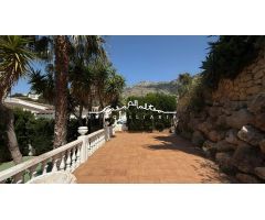 En venta espectacular vivienda pareada en Altea Hills