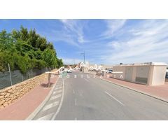 En venta local comercial en en Área Comercial La Nucia