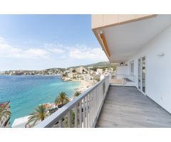 Apartamento reformado en venta en Cala Major con inmejorables vistas al mar