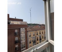 Piso en Alquiler en Madrid de las Caderechas, Madrid