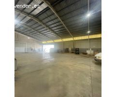 TU CENTRO DE ÉXITO: NAVE CON PATIO Y OFICINAS EN EL POLÍGONO INDUSTRIAL OESTE
