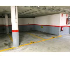 Plaza de garaje en alquiler en Iturrama junto a Edificio Hacienda