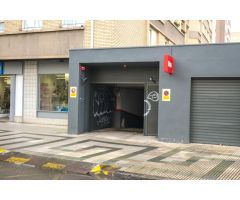 Plaza de garaje en alquiler en Iturrama junto a Edificio Hacienda