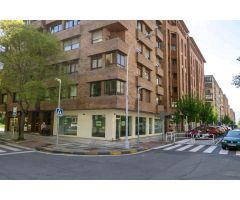 Local comercial en extraordinaria ubicación