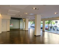 Local comercial en extraordinaria ubicación