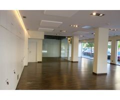 Local comercial en extraordinaria ubicación