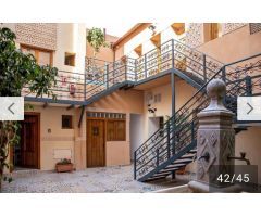 VENTA HOSTAL EN ZONA SAN BLAS - 11 HABITACIONES + 1 APARTAMENTO