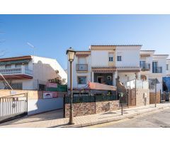 Pareado en Venta en Huétor Vega, Granada