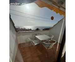 Se Alquila Acogedor Dúplex en Playa La Arena de 1 hab, baño y aseo. Con Piscina.