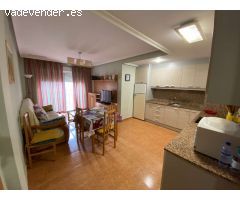 Apartamento de 2 dormitorios y un baño. Totalmente equipado.  Alquiler solo en temporada de Septiemb