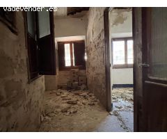 CASABANCO VENDE CASA A REFORMAR  DE  DOS PLANTAS  EN TRUJILLO