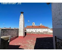 CASABANCO VENDE CASA A REFORMAR  DE  DOS PLANTAS  EN TRUJILLO