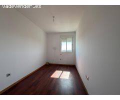 CASABANCO VENDE PISO  DE TRES DORMITORIOS EN  MERIDA