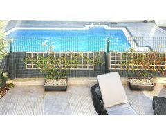 Se vende bonito chalé con piscina y jardín en, Mirador de Cobreces Seminuevo, precioso.