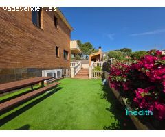 Preciosa casa y parcela con piscina en Segur de Calafell, ÚNICA por sus características