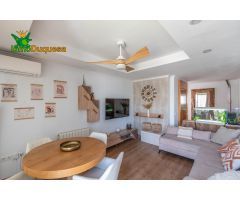 ÁTICO DÚPLEX DE ENSUEÑO CON TERRAZA Y VISTAS A SIERRA NEVADA