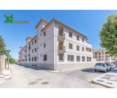 Edificio en construccion con 30 pisos + aparcamientos y trasteros.