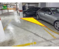 Plaza de aparcamiento para 1 MOTO en Churriana de la Vega.