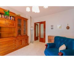 HERMOSO PISO PARA REFORMAR EN MARACENA