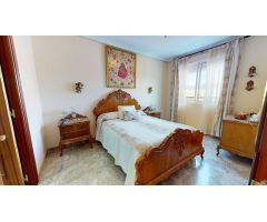 APARTAMENTO, SITUADO EN ZONA ARROYO DEL MORO, 2 DORMITORIOS, 2 BAÑOS, COCHERA, TRASTERO y PISCINA