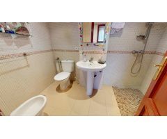 APARTAMENTO, SITUADO EN ZONA ARROYO DEL MORO, 2 DORMITORIOS, 2 BAÑOS, COCHERA, TRASTERO y PISCINA